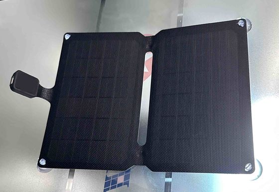 مصنع إمدادات 10W، 20W، 30W الشاشة الشمسية شاحن الهاتف